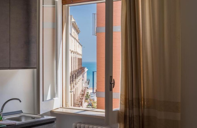 Casa Gialì - sea ​view home for family