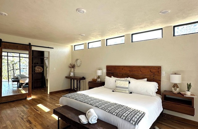 Casa Madera 1A Estancia a la orilla del acantilado.Ideal para parejas!