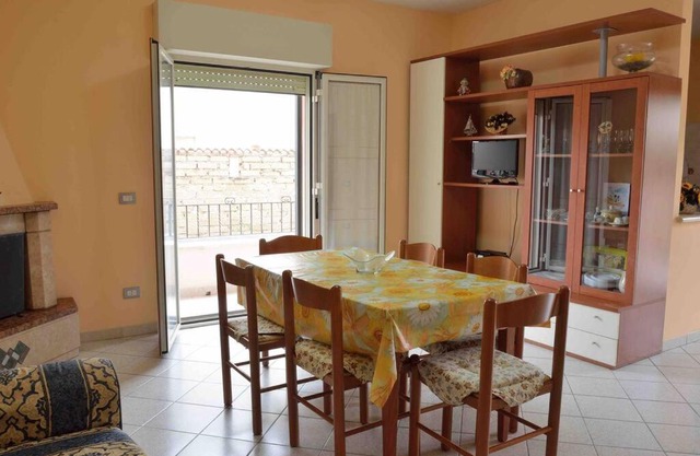 Casa nettuno. 500 mt dal mare