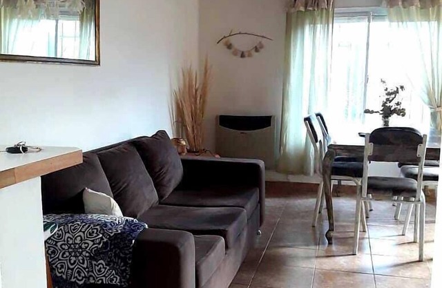 casa nueva amplia con 2 habitaciones, patio, parrila, garaje para 3 autos