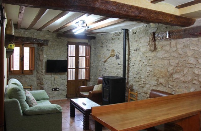 Casa Rústica en Villafranca del Cid con vistas a la montaña "Els Arenals"