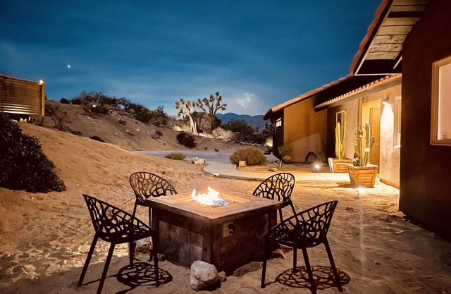 Casa Rustik -360View+Pool+Spa+Desert+Modern Rustic
