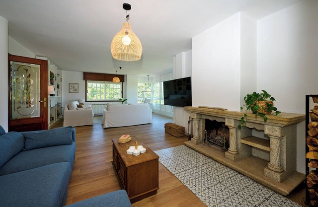 Casa Santi - 10 minutes from Santiago capacity 14 people