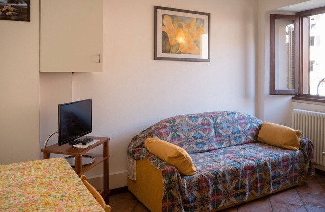 Casa Scotti 12, one bedroom apartment, 2nd floor