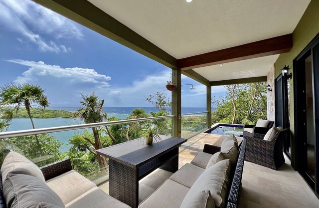 Casa Sirena @Parrot Tree Plantation