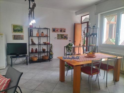 Casa Sole Nascente by Holiday World