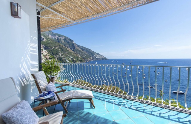 Casa Stella Marisa - Central Positano with Panoramic Sea Views