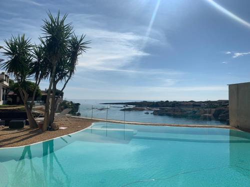 Casa sul mare con piscina