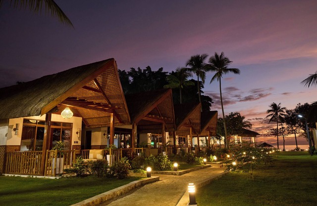 Casa Verde Cliff Resort and Spa