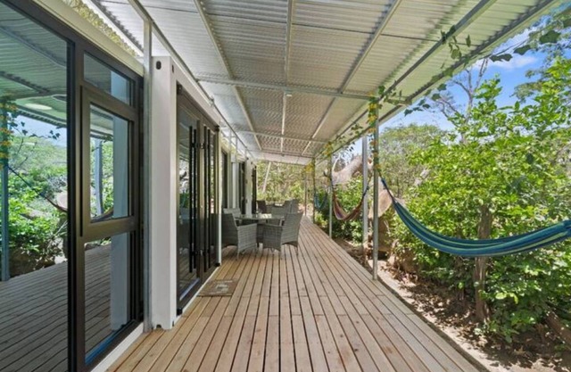 Casita w/Pool & 5 min walk beach -Monkey House #2