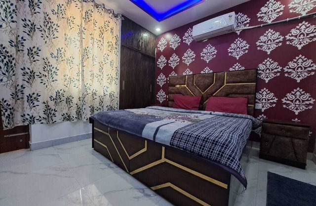 CASTLE INN HOMESTAY
