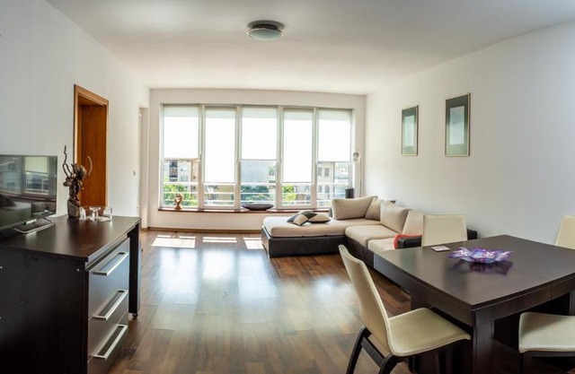 Central Apartment Mountain View