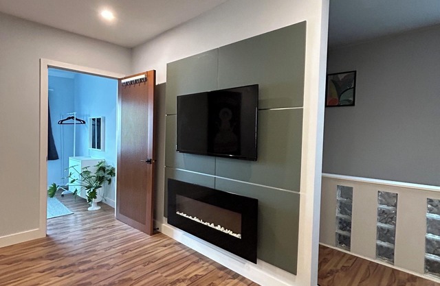 Central Halifax - Quinpool Rd/Close to Downtown, Restaurants & Hospitals