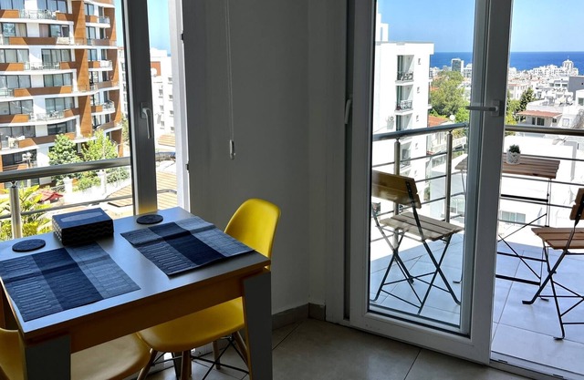 Centrally Located Flat w Sea-View Balcony