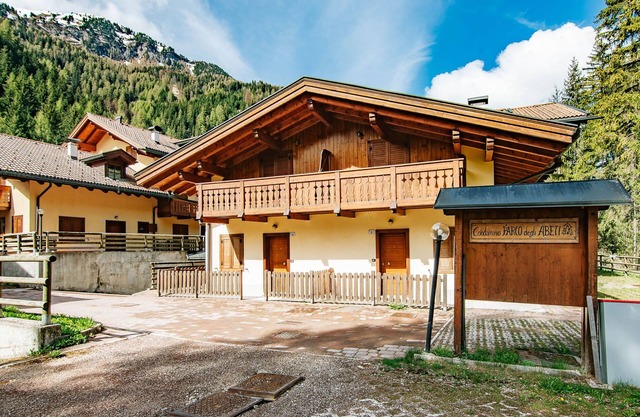 Cesa degli Abeti by Interhome