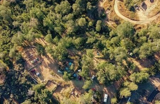 CG33 Med Campsite/Shower Kings Canyon/Sequoia NP