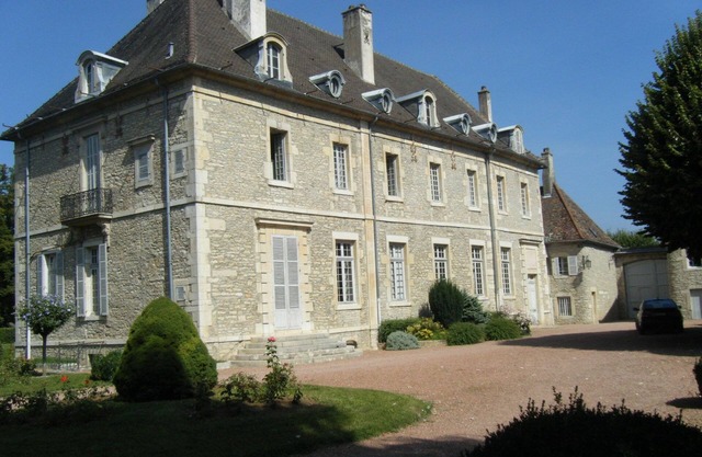 Château De Serrigny