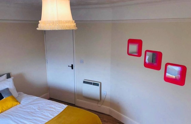 Chafford Fairview - Stylish Cosy Apartment