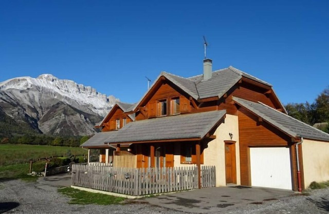 Chalet Douillet au Cœur du Champsaur