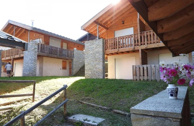 Chalet, Ground floor, balcony, tv, ski locker, 45m², La Norma