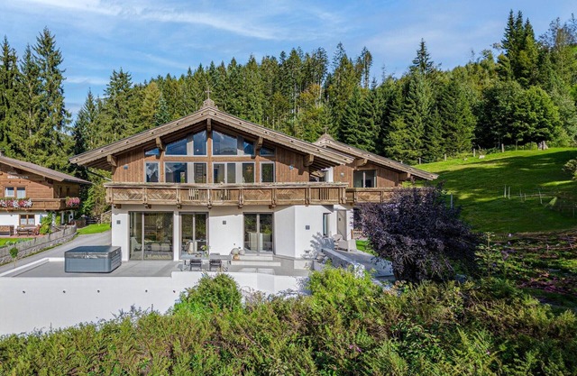 Chalet in Wildschönau with Private Whirlpool