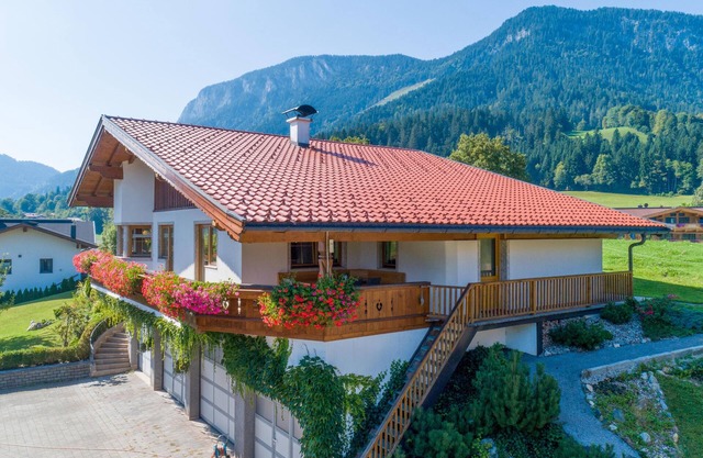 Chalet in dream location, only 3 minutes to lift
