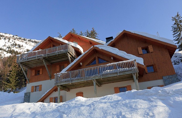 Chalet in Oz station from 8 to 20 pers