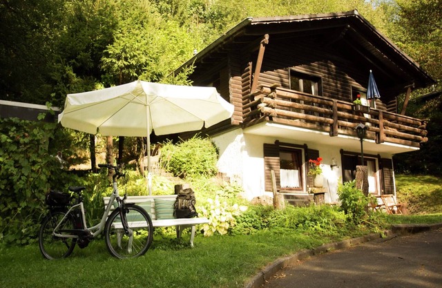 Chalet in Reinskopf with Fireplace & Balcony