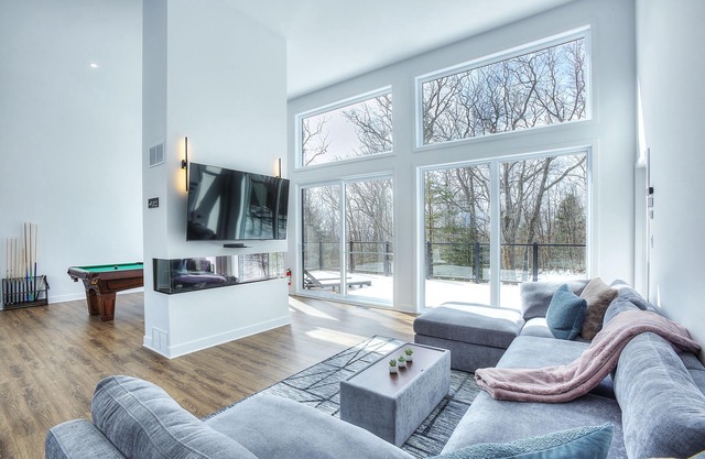 Chalet Lumina - The Mountain Majesty 4 brdrm, 4 bthrm near Mont-Tremblant