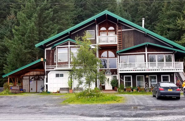 Chalet of Seward suites D - Studio