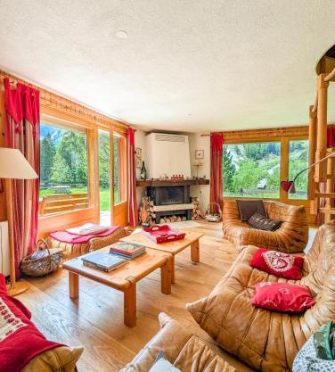 Chalet privé avec vue panoramique, terrasse et jardin