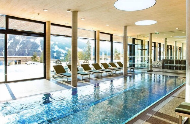 Chalet Resort in Kals am Großglockner near Lake