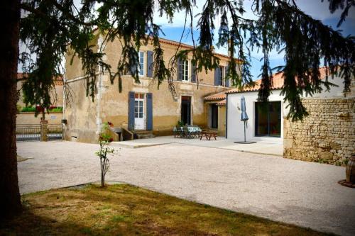 Chambre d'hôtes rénovée du XVIII ème