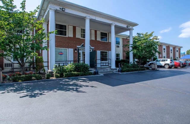 Charles River Inn