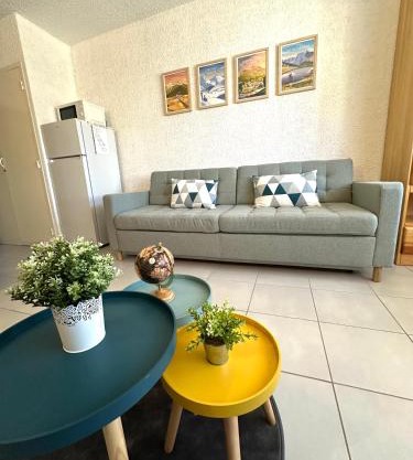 Charmant appartement cosy, terrasse proche des pistes et du centre du village - WIFI gratuit