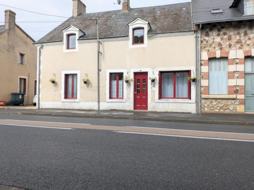 Charmante maison familiale au cœur de la Brenne - FR-1-591-760