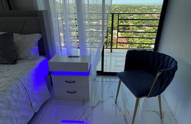 Charming 1-bedroom apartment with WiFi and AC in Kingston