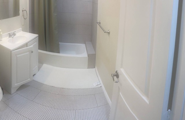 Charming 1-bedroom in a house within 15mins to Downtown Forth Worth