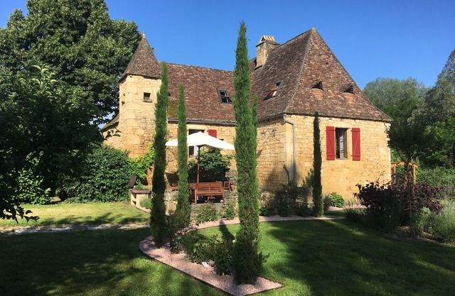 Charming 18th century stone house with private heated pool and large garden