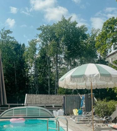 Charming 1900S Cottage In Billinge Village