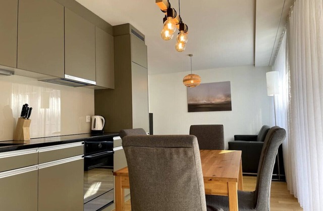 Charming 1BR flat in the city center (West9)