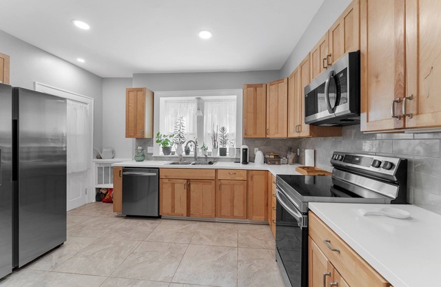 Charming 3-Bedroom Home in historic Harpers Ferry: Pet Friendly!
