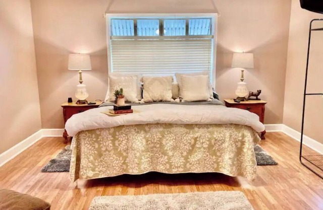 Charming 3 bedroom home downtown Northport, Near Tuscaloosa U of A campus