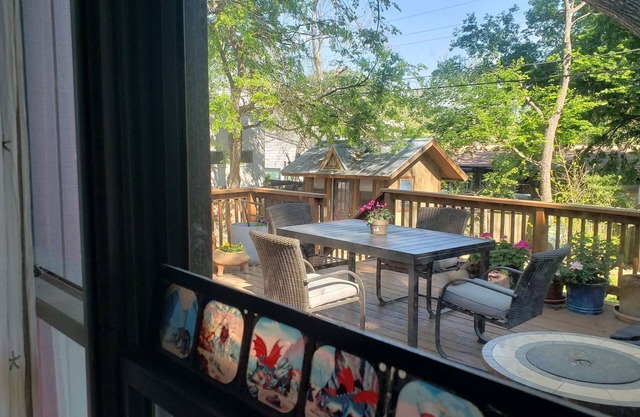 Charming 3-bedroom house in central Austin nearby parks and restaurants