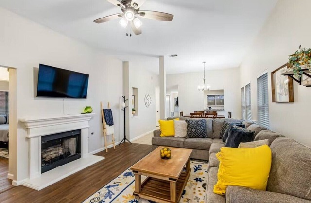 Charming and renovated 3-bedroom house in fabulous Pflugerville