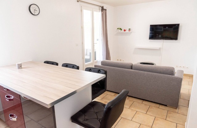 Charming Apartment Near (Paris, Charles de Gaulle Disney Airport)