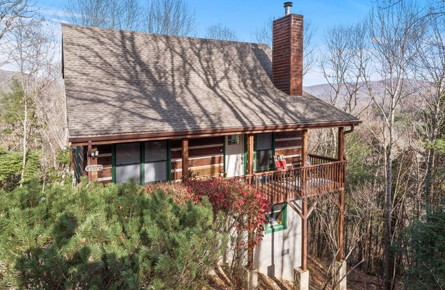 Charming Cabin in Private Setting