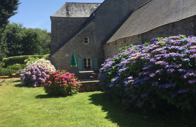 Charming chambre d'hôtes in a rugged 19th-century farmhouse