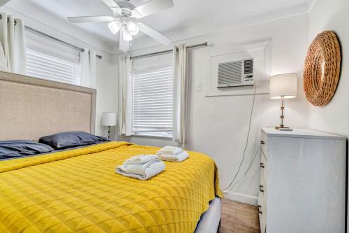 Charming Cottage 1BR, Pool, Victoria Park