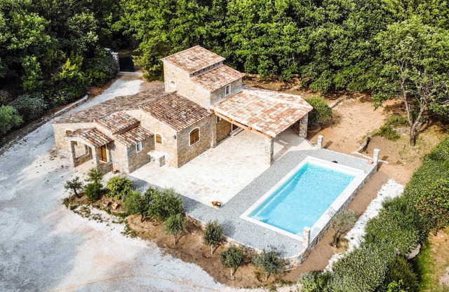 Charming country house in Provence, perfect for families